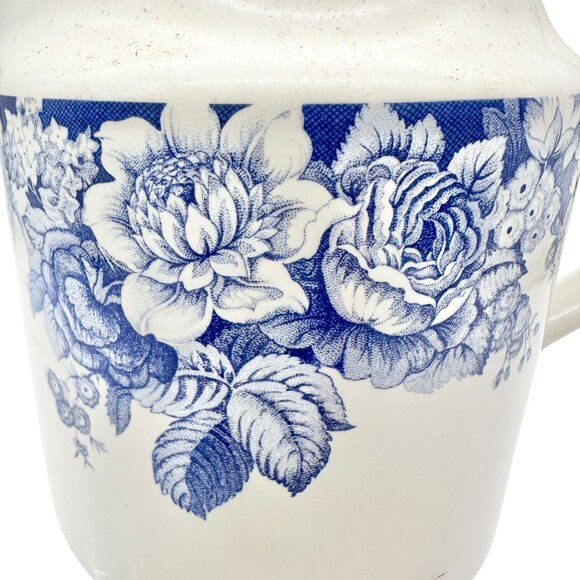 Nautica Bermuda Tablewares Creamer With Blue Floral Design Portugal Vintage - Picture 2 of 8